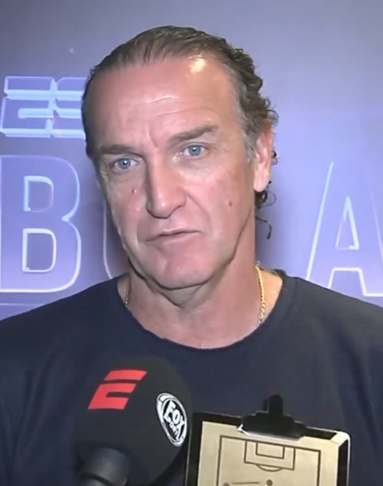 Cuca Manifests Interest to Coach Vasco: Is He the Next Commander?